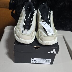 Adidas Women's Intimidation Low Sneakers - Black and Ivory